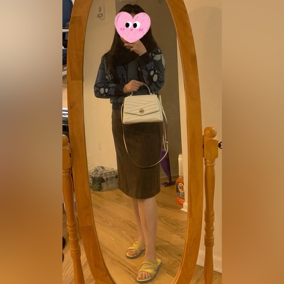 Tory Burch Kira Chevron Top Handle Bag (Brand New w Tag, Low price!) - Picture 3 of 4